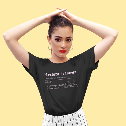 Lectora Traviesa Tee