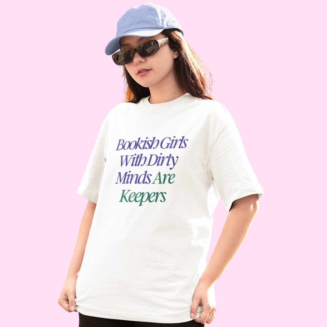 Sayings: Bookish Girls with Dirty Minds are Keepers Heavyweight Tee